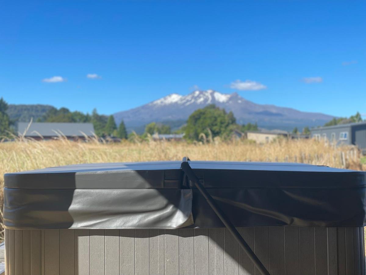 5 Bedroom, Solar On Snowmass Ohakune, Yellow Door Екстер'єр фото